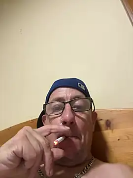 Snapshot of Dicklegend2245 chatting on 06-24-26, 11:09 Dicklegend2245 online show from 06-24-26, 11:09