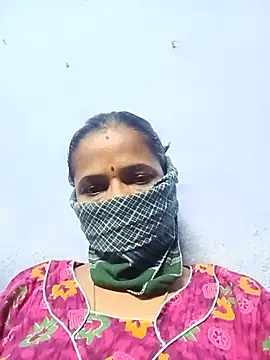 Snapshot of Tamil-neelavathi chatting on 06-19-26, 03:27 Tamil-neelavathi online show from 06-19-26, 03:27
