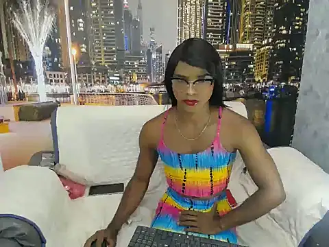 Snapshot of stefania_bragan chatting on 06-22-26, 06:16 stefania bragan online show from 06-22-26, 06:16