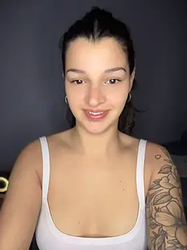 Snapshot of maar-1 chatting on 08-07-26, 01:18 maar-1 online show from 08-07-26, 01:18