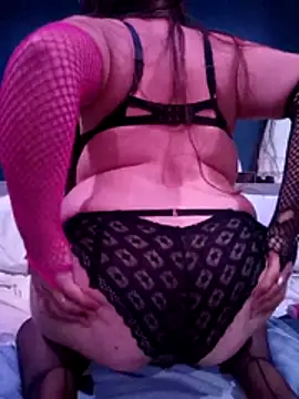 LovelyBunnie17 online show from 07-12-26, 10:12