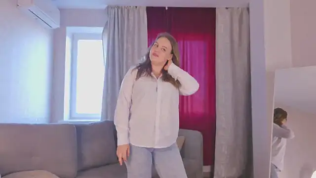 MissBadTiming online show from 06-19-26, 04:00