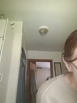 Snapshot of NeedyNina chatting on 07-06-26, 03:03 NeedyNina online show from 07-06-26, 03:03