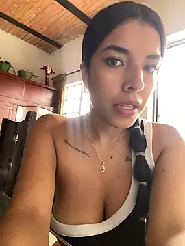 Snapshot of Lia-Rousee chatting on 06-16-26, 06:54 Lia-Rousee online show from 06-16-26, 06:54