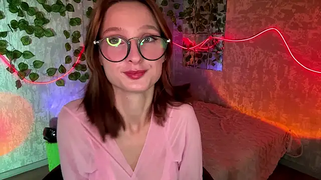 Snapshot of GensaFlara chatting on 07-16-26, 02:23 GensaFlara online show from 07-16-26, 02:23