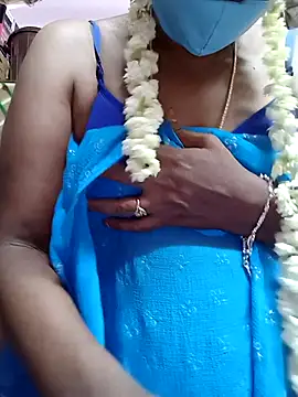 Snapshot of Tamilsexy35 chatting on 07-11-26, 07:11 Tamilsexy35 online show from 07-11-26, 07:11