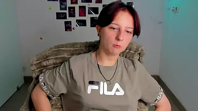 Dilara Kiss  online show from 07-17-26, 05:14