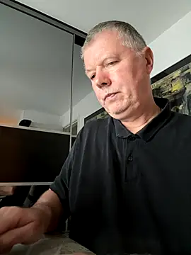 cumboy online show from 10-20-25, 04:18