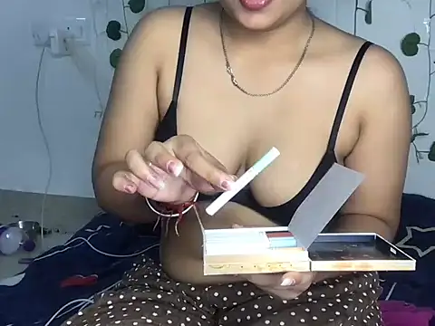 Hotty Nancyy online show from 07-28-26, 04:39