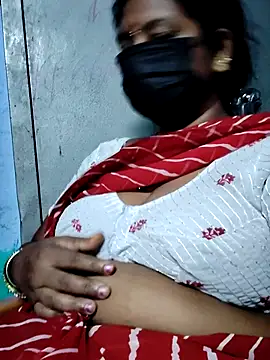 Snapshot of shanthi_telugu99 chatting on 07-24-26, 12:30 shanthi telugu99 online show from 07-24-26, 12:30