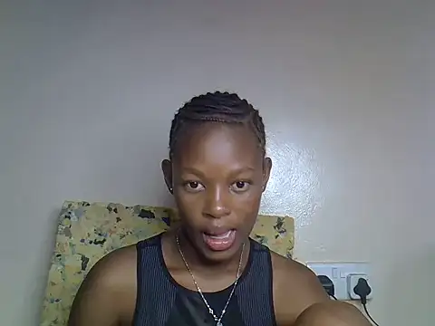 pretty albright online show from 06-19-26, 01:26