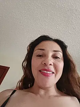 Snapshot of Angelika_Clauss chatting on 07-31-26, 06:40 Angelika Clauss online show from 07-31-26, 06:40