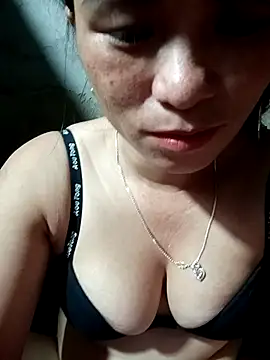 chychy113 online show from 06-27-26, 04:34