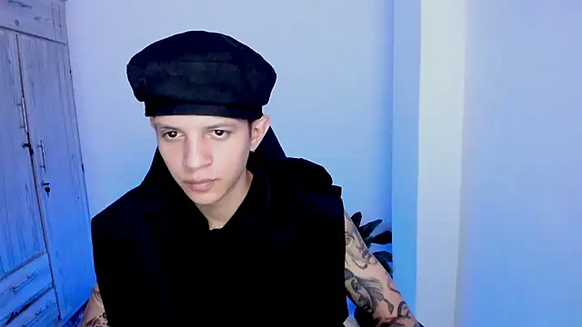 Snapshot of tylerrnova chatting on 07-22-26, 03:31 tylerrnova online show from 07-22-26, 03:31