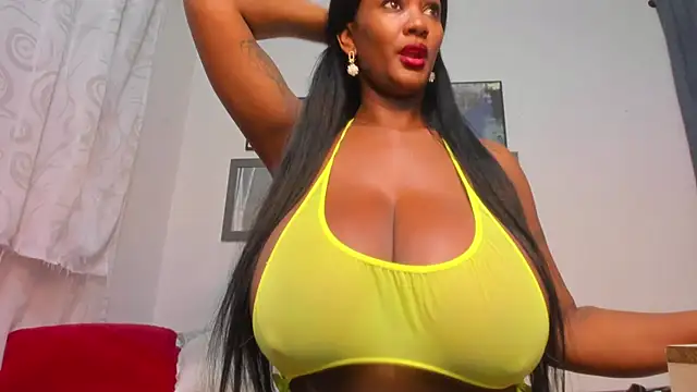 Snapshot of Crazy_addixtion chatting on 03-05-25, 08:32 Crazy addixtion online show from 03-05-25, 08:32