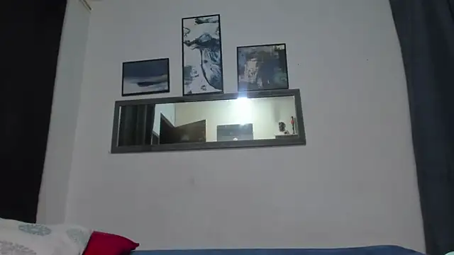 Snapshot of Crazy_addixtion chatting on 10-11-25, 09:57 Crazy addixtion online show from 10-11-25, 09:57