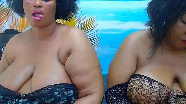CURVYELEGANCExxx online show from 07-19-26, 01:37