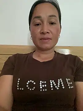 Snapshot of Loly_hana chatting on 07-05-26, 06:31 Loly hana online show from 07-05-26, 06:31