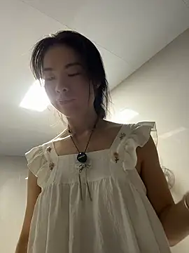 xiaojiao520 online show from 08-01-26, 03:44