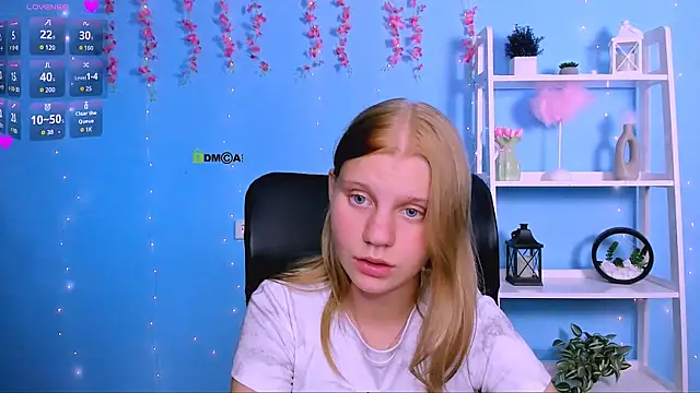 bella sky11 online show from 07-11-26, 09:45
