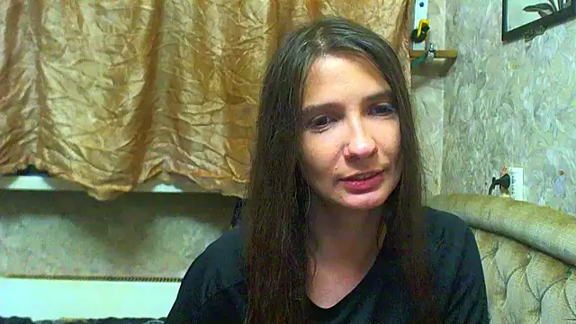 Alison Wale online show from 06-19-26, 03:38