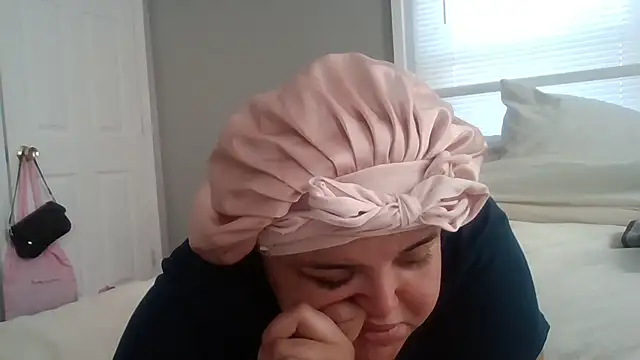 babyhoneyycoco online show from 06-23-26, 02:59