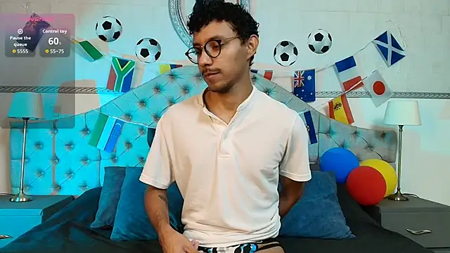 Twunk miguel online show from 06-24-26, 12:26