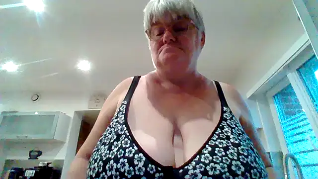 coquinesensuel online show from 08-04-26, 07:27