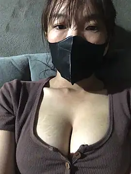 Snapshot of -Sukem-mut chatting on 06-21-26, 01:57 -Sukem-mut online show from 06-21-26, 01:57