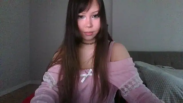 MiaSavageQueen online show from 06-19-26, 01:15