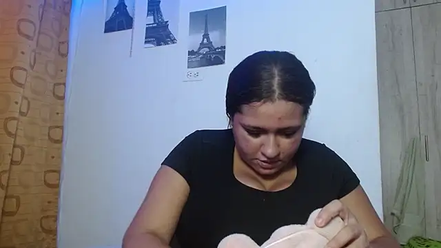 Scarleth 69  online show from 07-10-26, 04:42