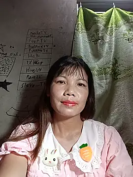 Snapshot of Gee_hot chatting on 07-13-26, 04:54 Gee hot online show from 07-13-26, 04:54