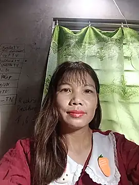 Snapshot of Gee_hot chatting on 07-17-26, 03:35 Gee hot online show from 07-17-26, 03:35