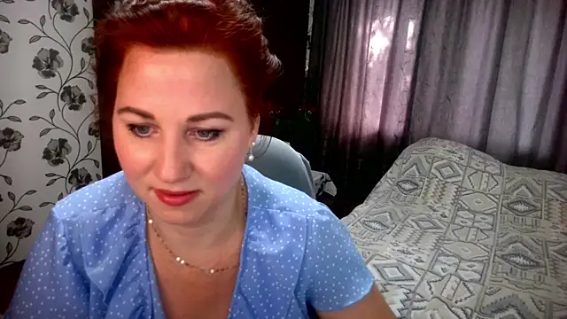 Snapshot of MirandaSummer2 chatting on 07-16-26, 11:49 MirandaSummer2 online show from 07-16-26, 11:49