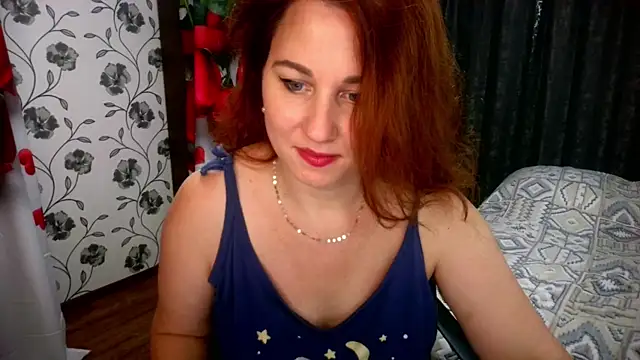 Snapshot of MirandaSummer2 chatting on 07-28-26, 05:34 MirandaSummer2 online show from 07-28-26, 05:34