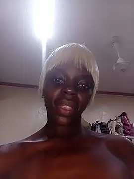Highonmoglie online show from 06-18-26, 08:57