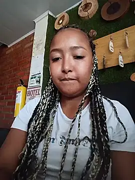 HeLiSa69ebony online show from 07-17-26, 07:08