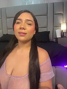 Snapshot of Salo_Angel__ chatting on 06-28-26, 07:53 Salo Angel online show from 06-28-26, 07:53