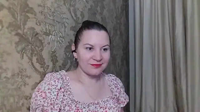 Lauralison online show from 07-21-26, 09:06