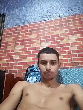 Snapshot of Binhomadeira chatting on 06-25-26, 12:09 Binhomadeira online show from 06-25-26, 12:09
