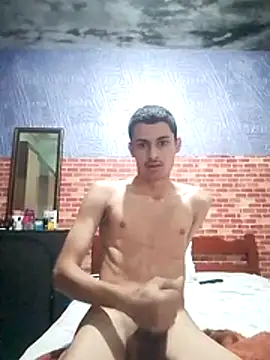 Snapshot of Binhomadeira chatting on 06-29-26, 11:43 Binhomadeira online show from 06-29-26, 11:43