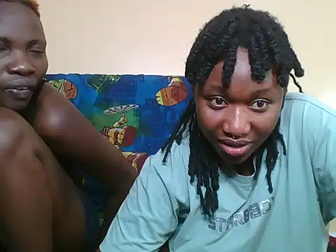 QueenOfDesire  online show from 06-19-26, 08:40
