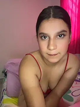 Snapshot of VictoriaSwann_ chatting on 08-01-26, 02:05 VictoriaSwann online show from 08-01-26, 02:05