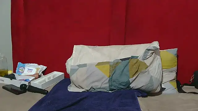 Nomarainx online show from 07-28-26, 06:20