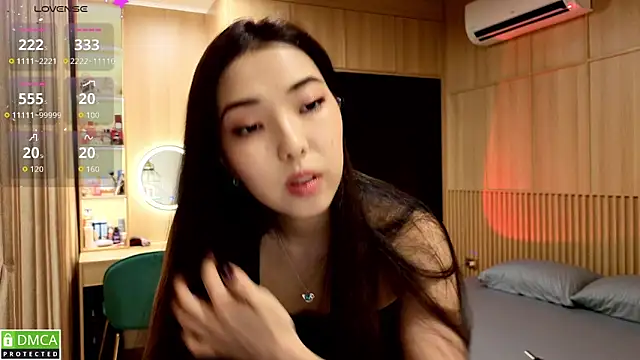Snapshot of miko_kimura chatting on 10-21-25, 03:57 miko kimura online show from 10-21-25, 03:57