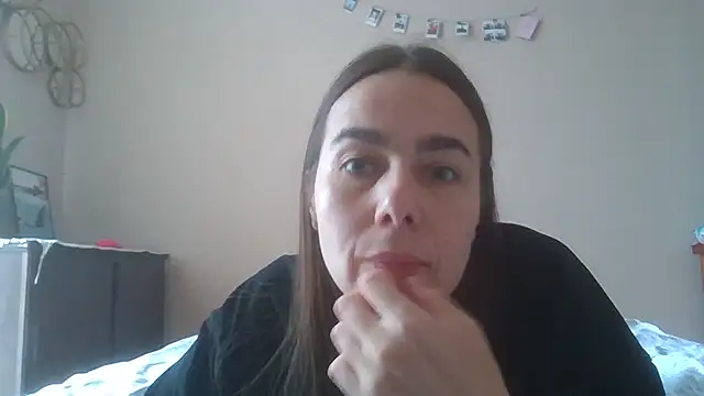 Snapshot of Vanelleda chatting on 08-04-26, 08:50 Vanelleda online show from 08-04-26, 08:50