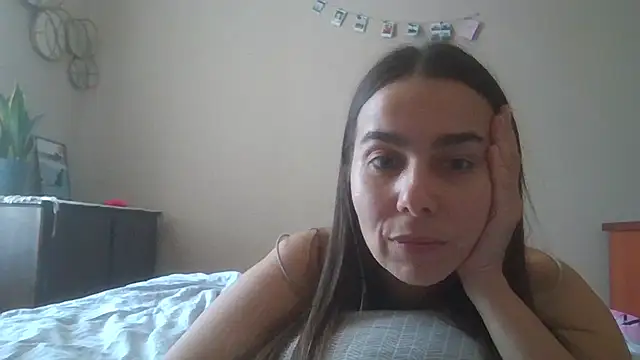 Snapshot of Vanelleda chatting on 08-05-26, 11:02 Vanelleda online show from 08-05-26, 11:02
