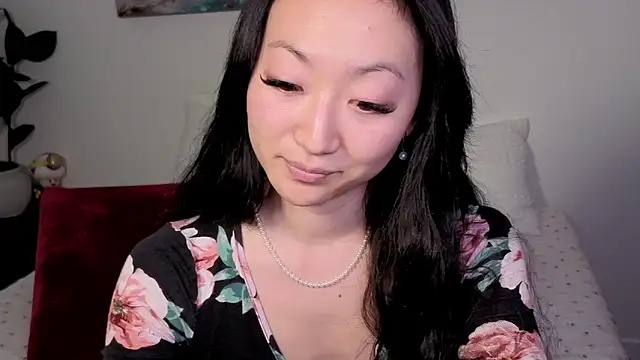 MySweetSofie online show from 10-08-25, 09:45