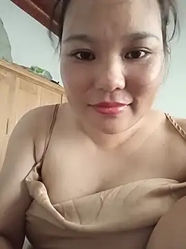 Holy-mi online show from 07-18-26, 04:38