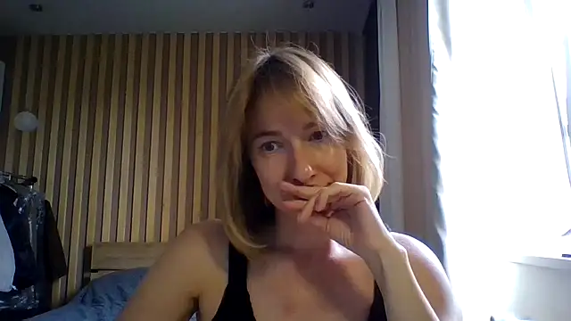 Deloriada online show from 07-31-26, 09:09